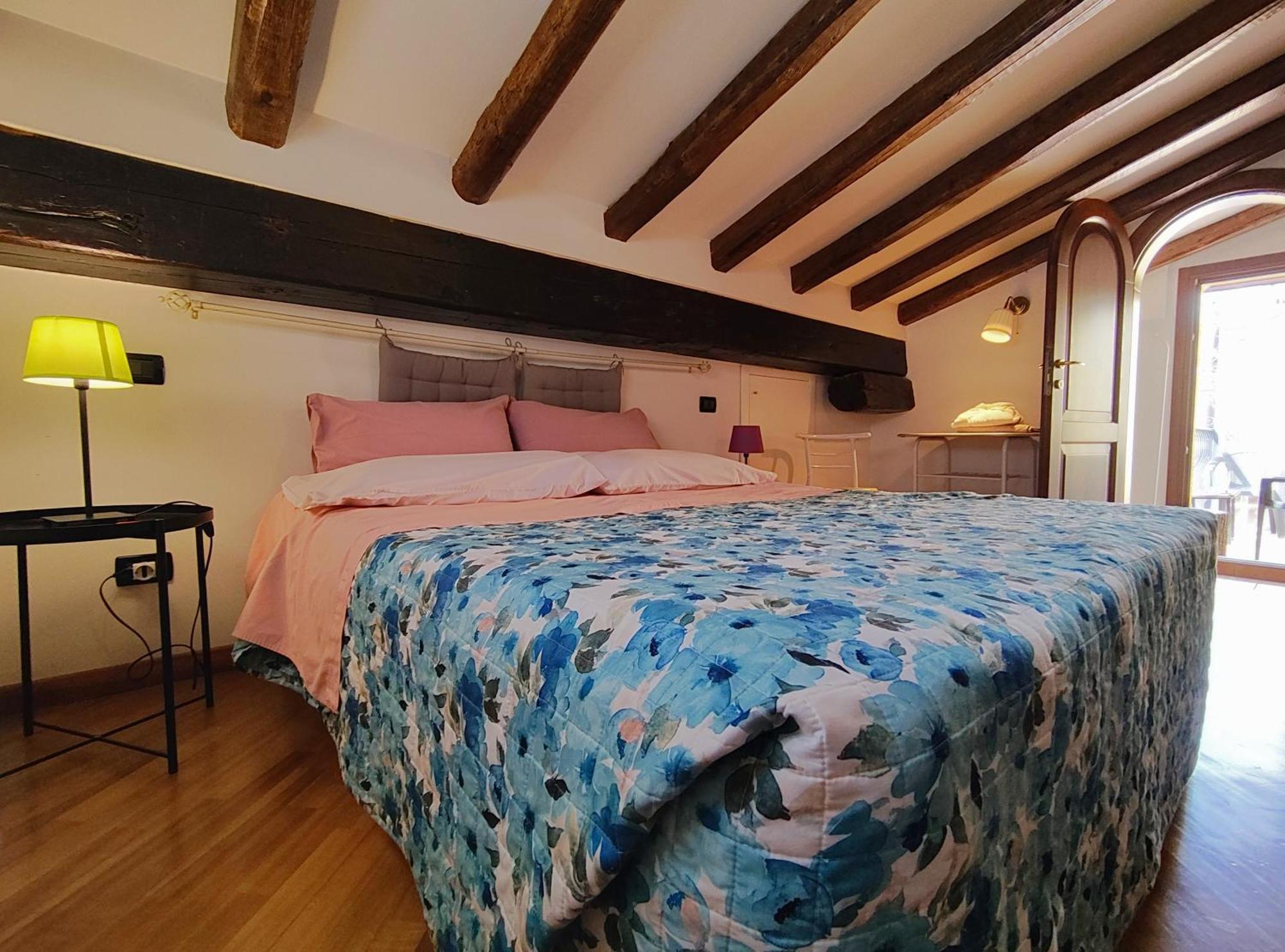 Yawhome B&B Болонья Экстерьер фото