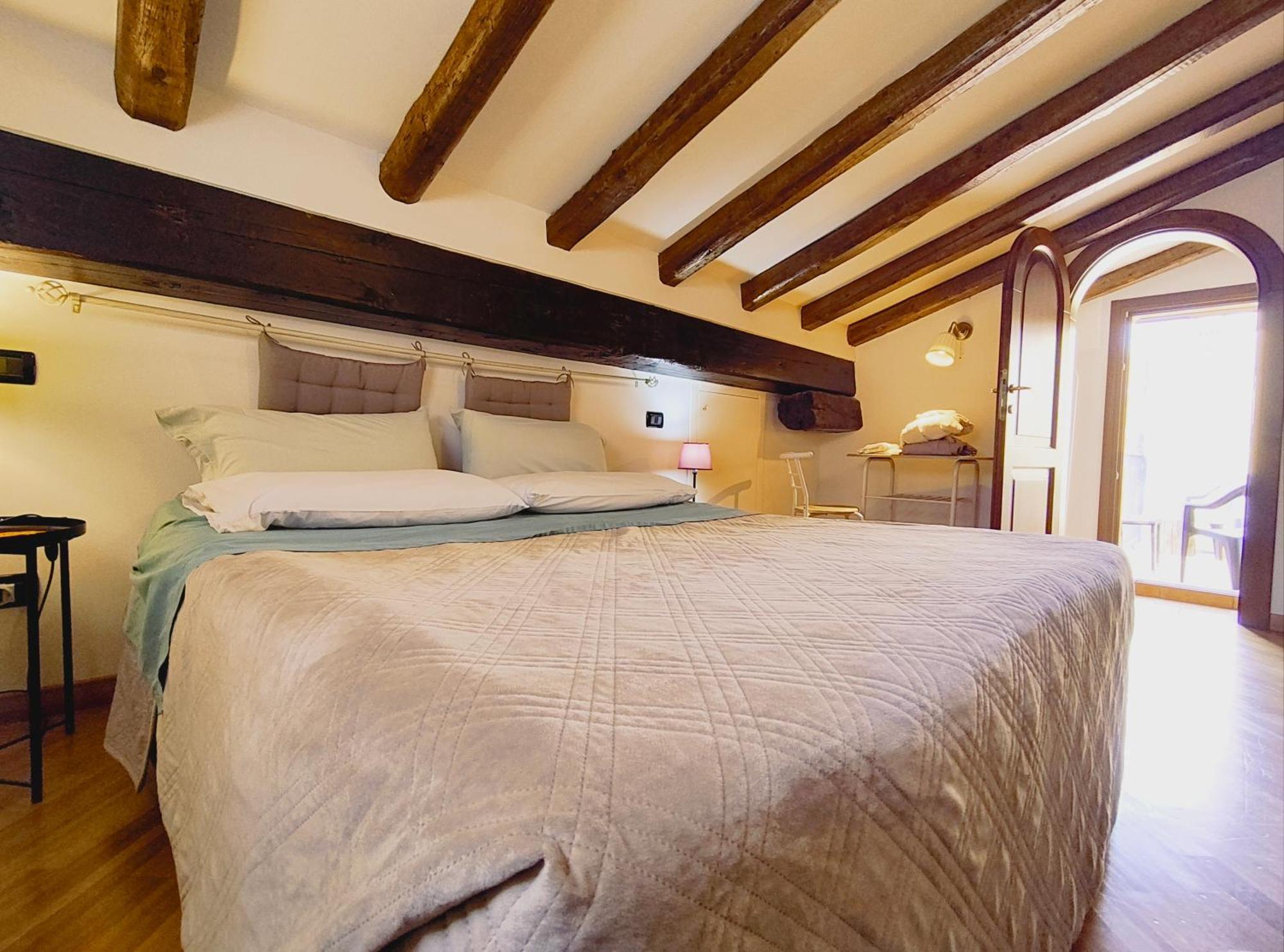 Yawhome B&B Болонья Экстерьер фото